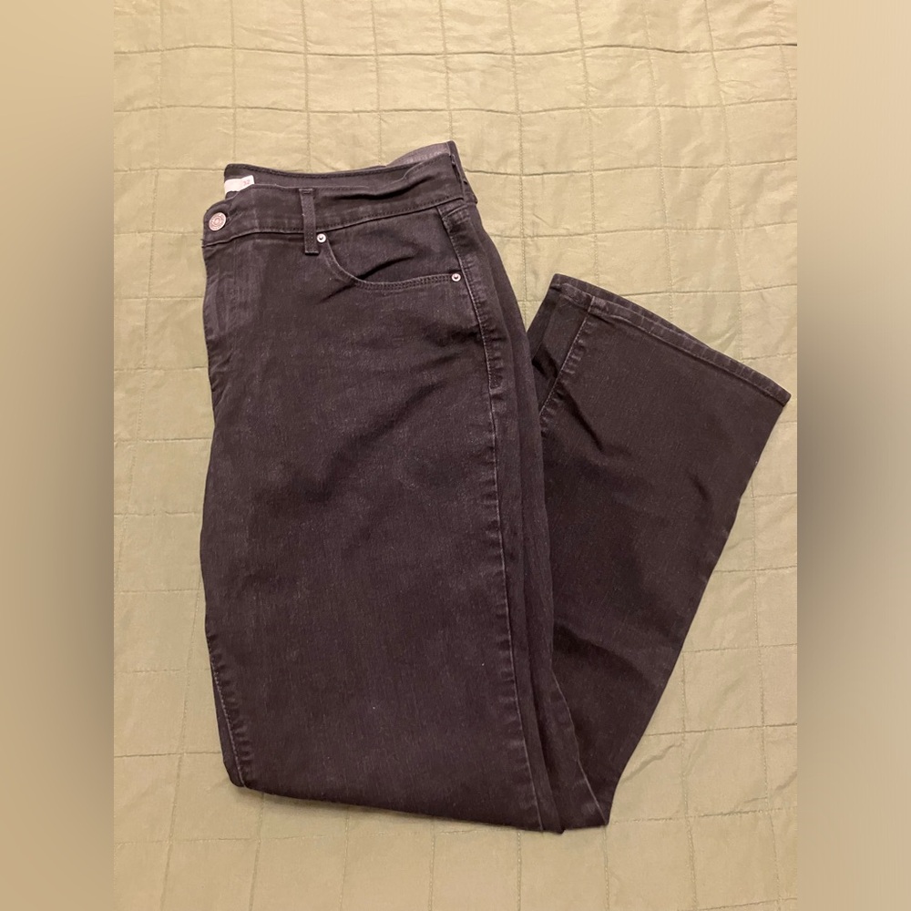 Levi’s 505 Straight black jeans